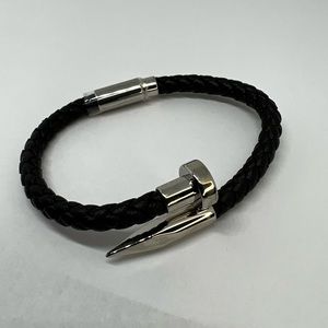 Mens nail detailed bracelet.